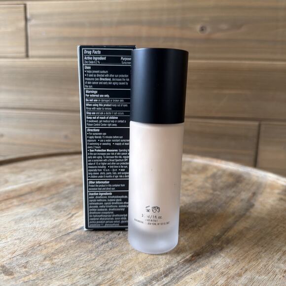 bareMinerals BAREPRO 24HR MATTE FOUNDATION SPF 20 fair 10 neutral - Exp 5/26 - Picture 4 of 5